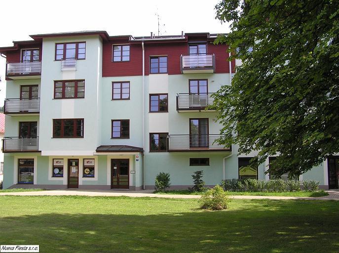 Nueva Fiesta Apartment Marianske Lazne Exterior photo